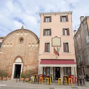 https://hotel-duomo-chioggia.hotelinveneto.com